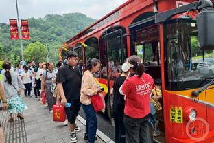 奎克利谈交易：我当时刚醒 还以为是一场梦 很高兴能来到多伦多